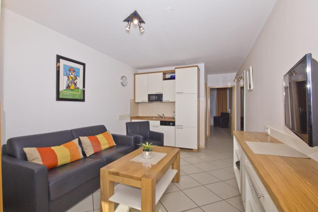 Fewo Mit Meerblick, Gratis Nutzung Vom Ahoi Erlebnisbad Und Sauna In Sellin - Haus Blick Zur See Fewo 06 Гьорен Екстериор снимка